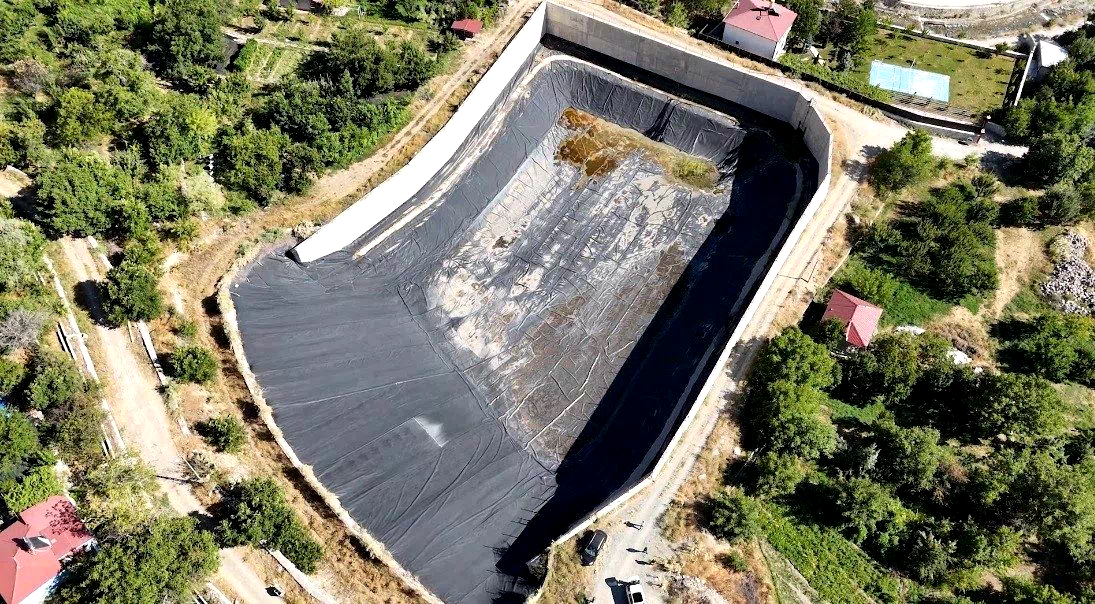 10 yıl önce yapıldı bir kez suyla doldu!