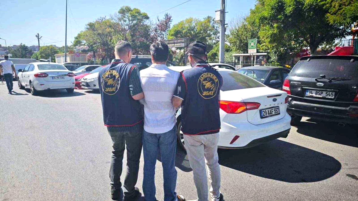 11 yıl 6 ay hapis cezasıyla aranan firari İstanbul’da yakalandı