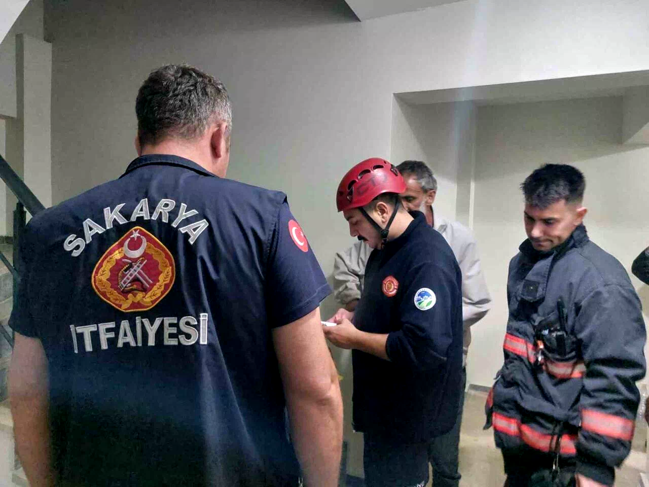 2 çocuk babası, evinde ölü bulundu
