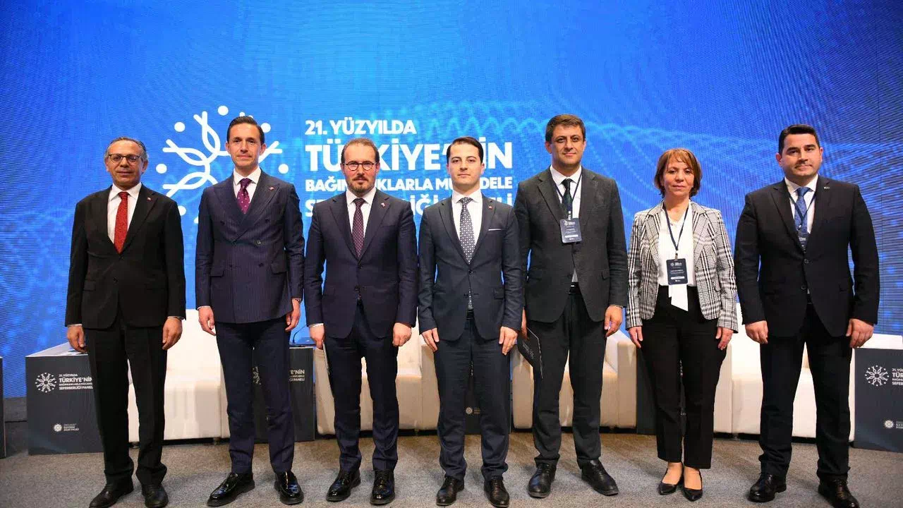 21. Yüzyılda Türkiye'nin Bağımlılıklarla Mücadele Seferberliği Paneli