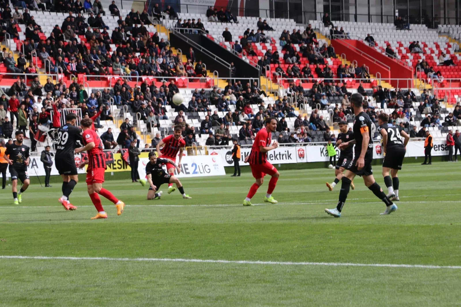 24Erzincanspor Kastamonuspor ile 2-2 berabere kaldı