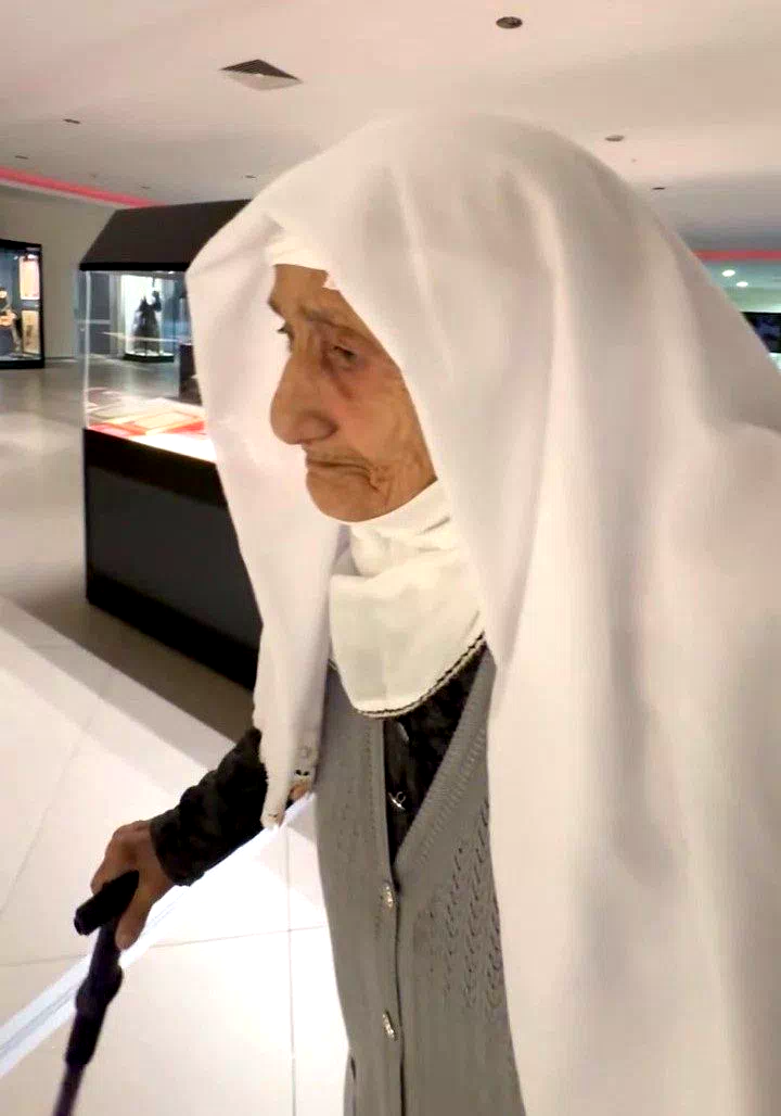 92 yaşındaki Erzurumlu Nine’de duygulandıran sözler