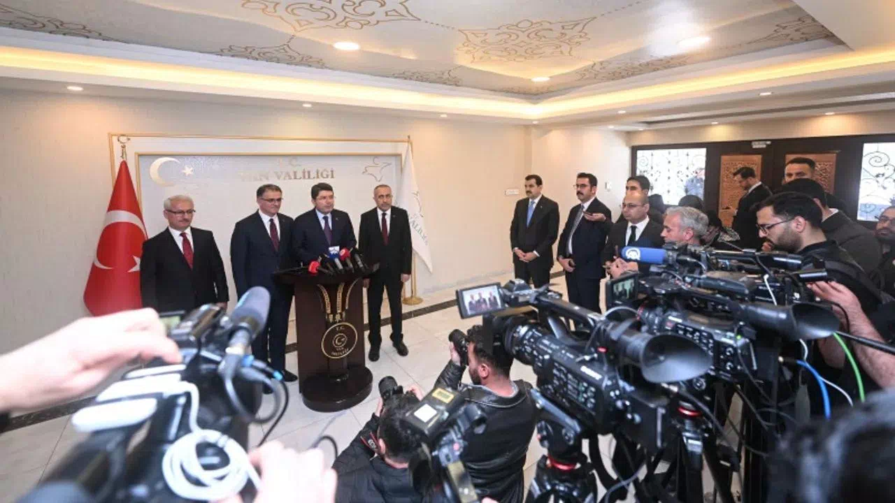 Adalet Bakanı Tunç'dan Gündeme Dair Önemli Açıklamalar