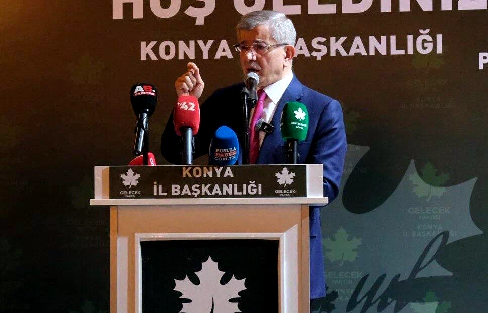 Ahmet Davutoğlu: “Bugün Netanyahu-Trump ikilisi karşısında dimdik ayaktayız deme günüdür”