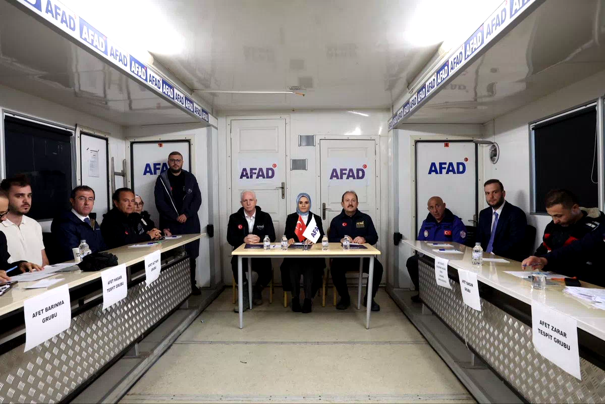 Aile ve Sosyal Hizmetler Bakanı Göktaş; "Psikososyal destek çalışmalarımız devam ediyor"