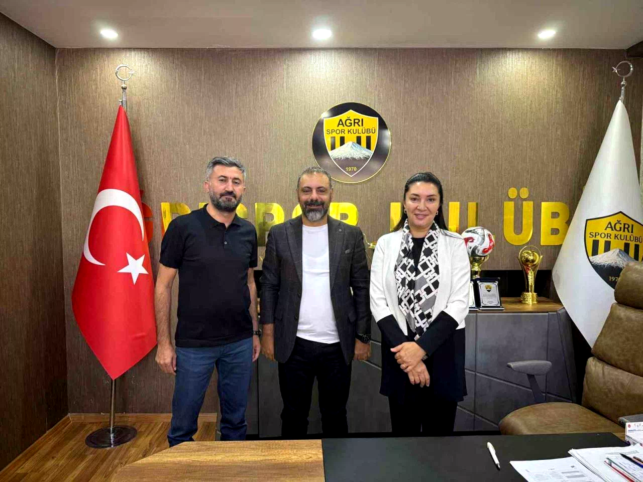 AK Parti Ağrı İl Başkanı İlhami Yıldız: “Ağrı Spor’umuzun her zaman yanındayız”