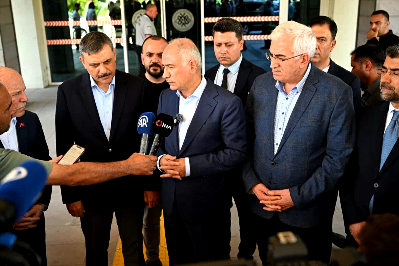 AK Parti Genel Başkan Vekili Efkan Ala: “Göçük altında kimse yok”