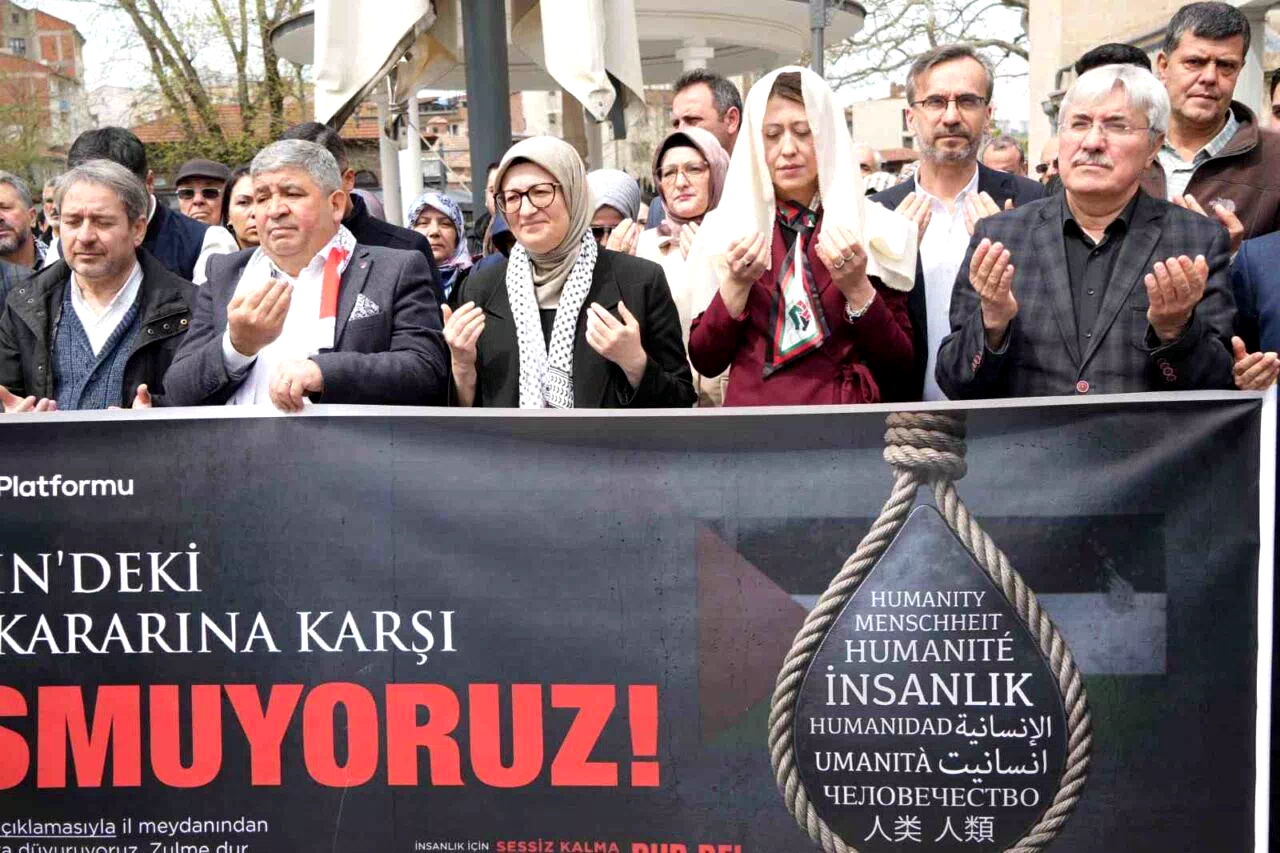 AK Parti Genel Başkan Yardımcısı Uygur: “Tüm dünya İsrail’i bir katil devlet olarak nitelendiriyor”