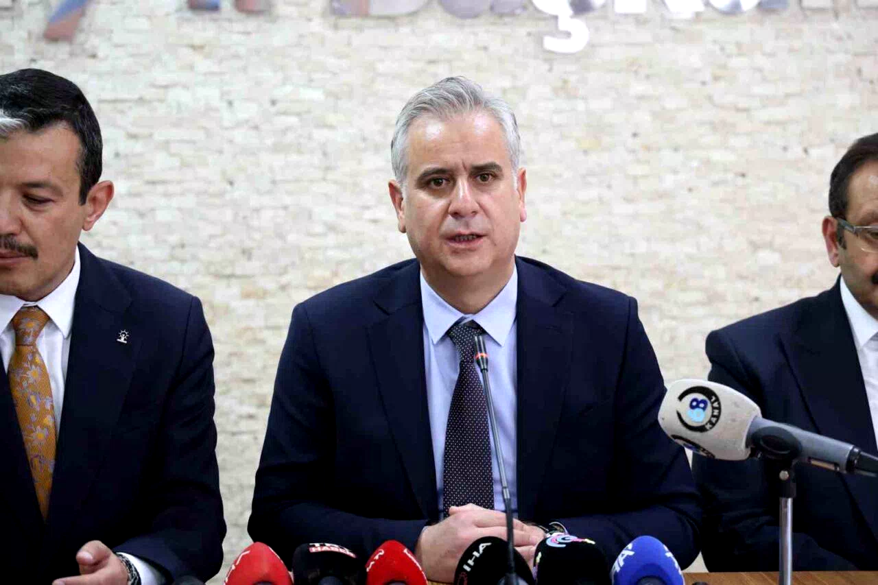 AK Parti Genel Başkan Yardımcısı Yalçın: “Kendi içlerinde kavgaya sürüklenenlerin Türkiye’ye hiçbir fayda vermeyeceğini hepimiz her seferinde görüyoruz”