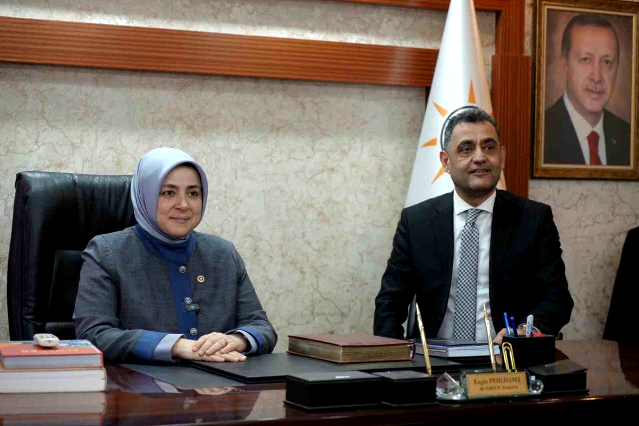 AK Parti Genel Merkez Kadın Kolları Başkanı Ercan: “Bağımlılıkla mücadelede en güçlü savunma hattı ailedir”