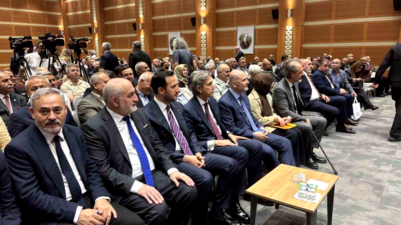 AK Parti İstanbul İl Başkanlığından “Yerel Yönetimlerde İlk Basamak: Muhtarlarımız” paneli