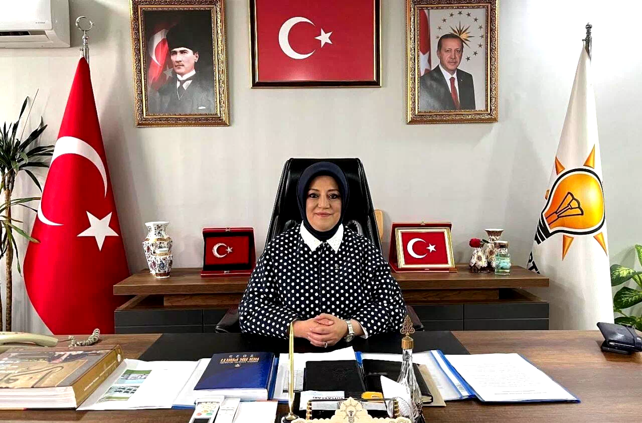 AK Parti Kütahya İl Başkanı Erenler: “Türkiye Yüzyılı vizyonuyla kararlılıkla ilerliyoruz”