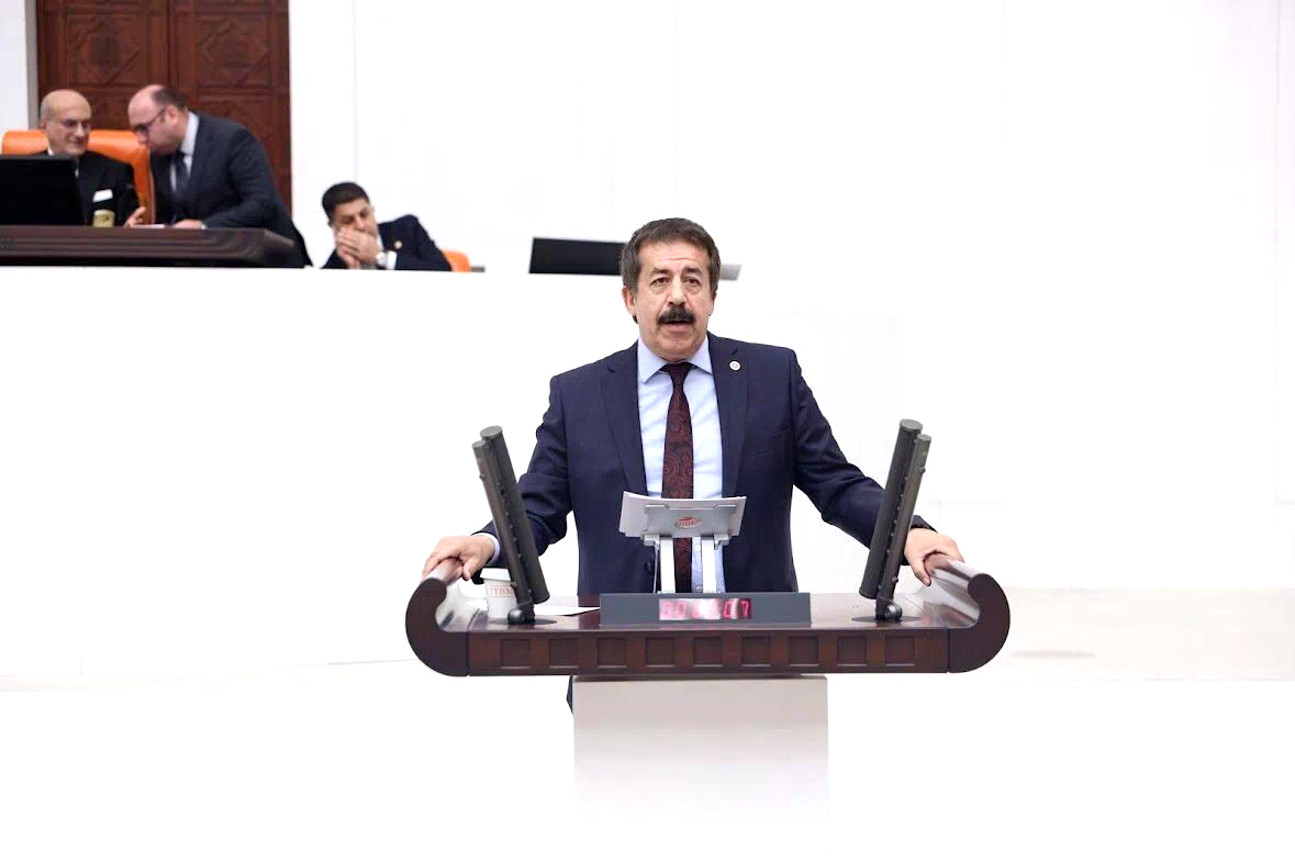 AK Parti Milletvekili Fırat’tan 28 Şubat uyarısı: “Pusuda bekliyorlar”