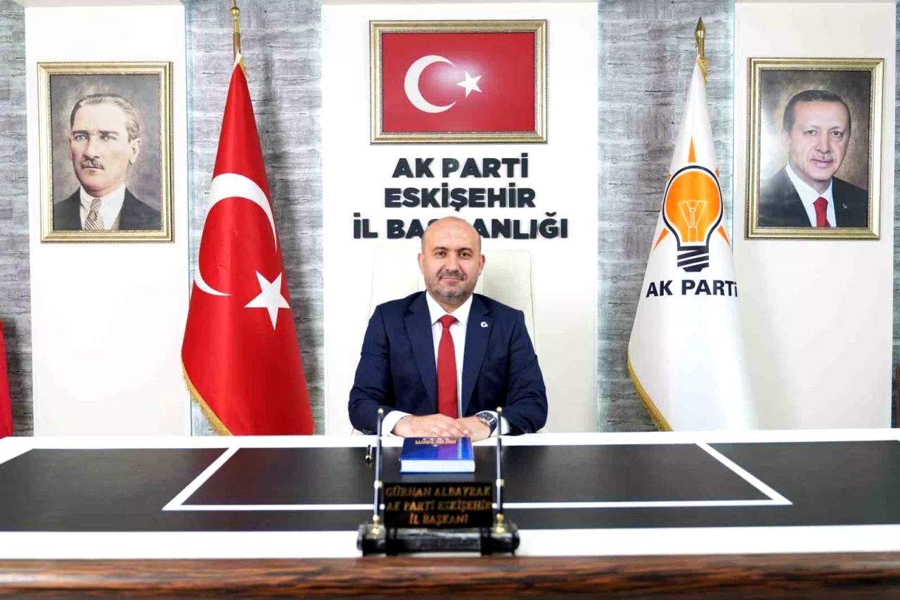 AK Parti’ye 8 bin 650 yeni üye