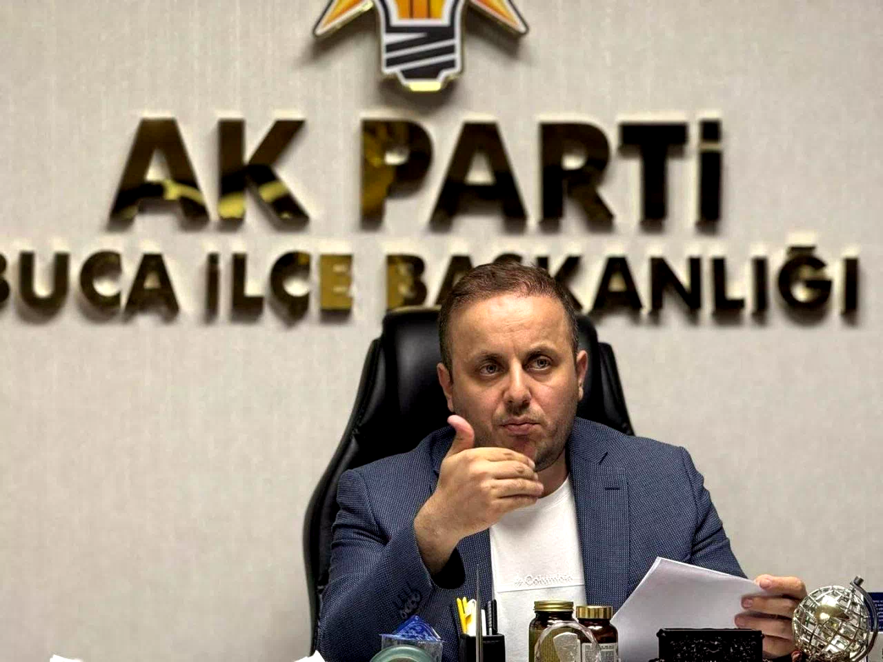 AK Partili Sağır’dan, işçiler maaş krizi yaşarken tatile çıkan Başkan Duman’a tepki