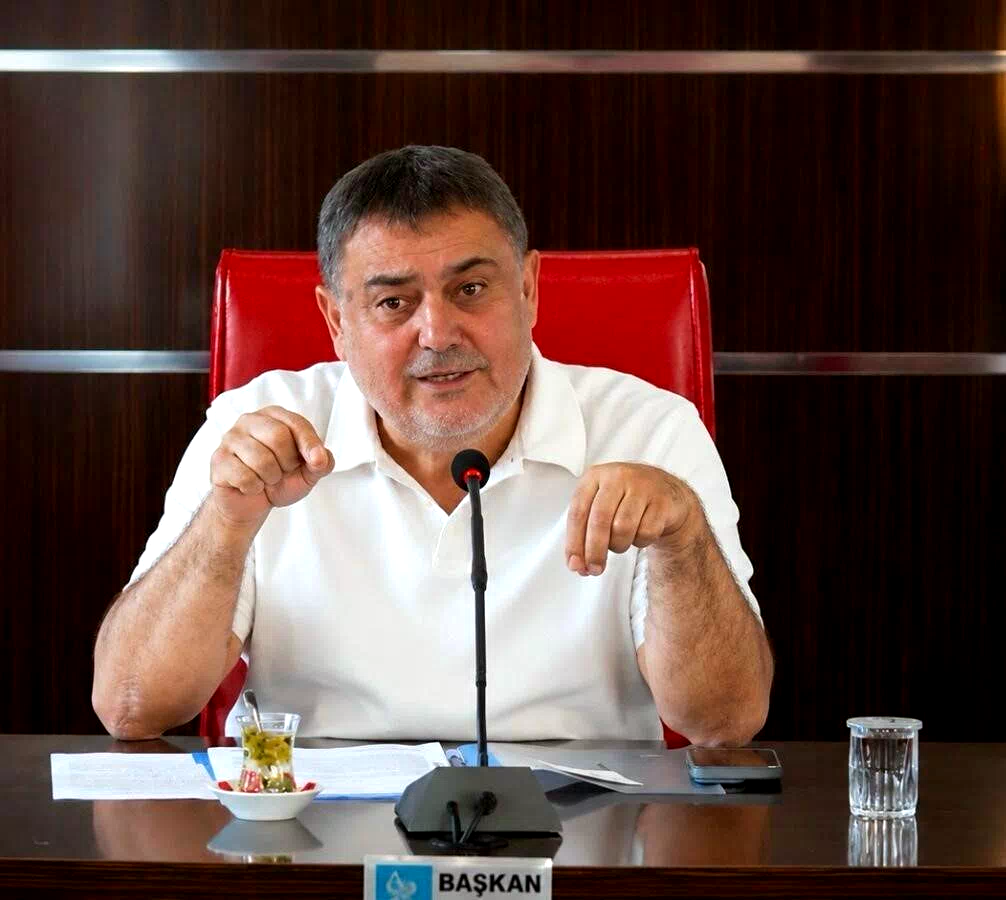 Aksu Belediye Başkanı Yıldırım’dan Cemal Enginyurt’a tepki
