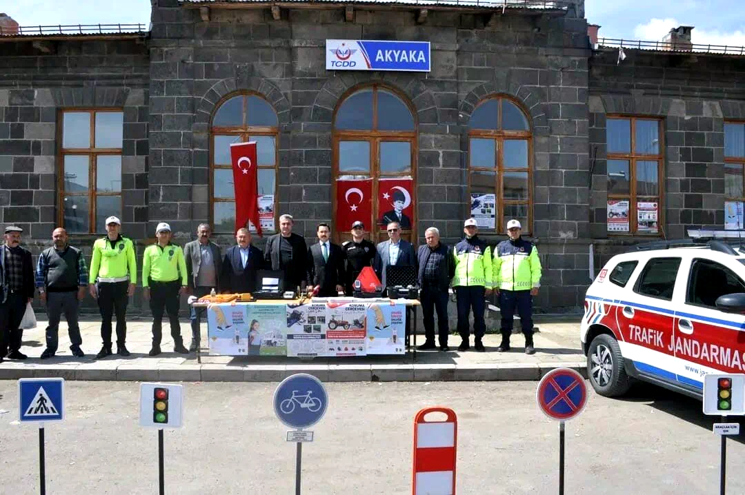 Akyaka’da Trafik Haftası etkinliği