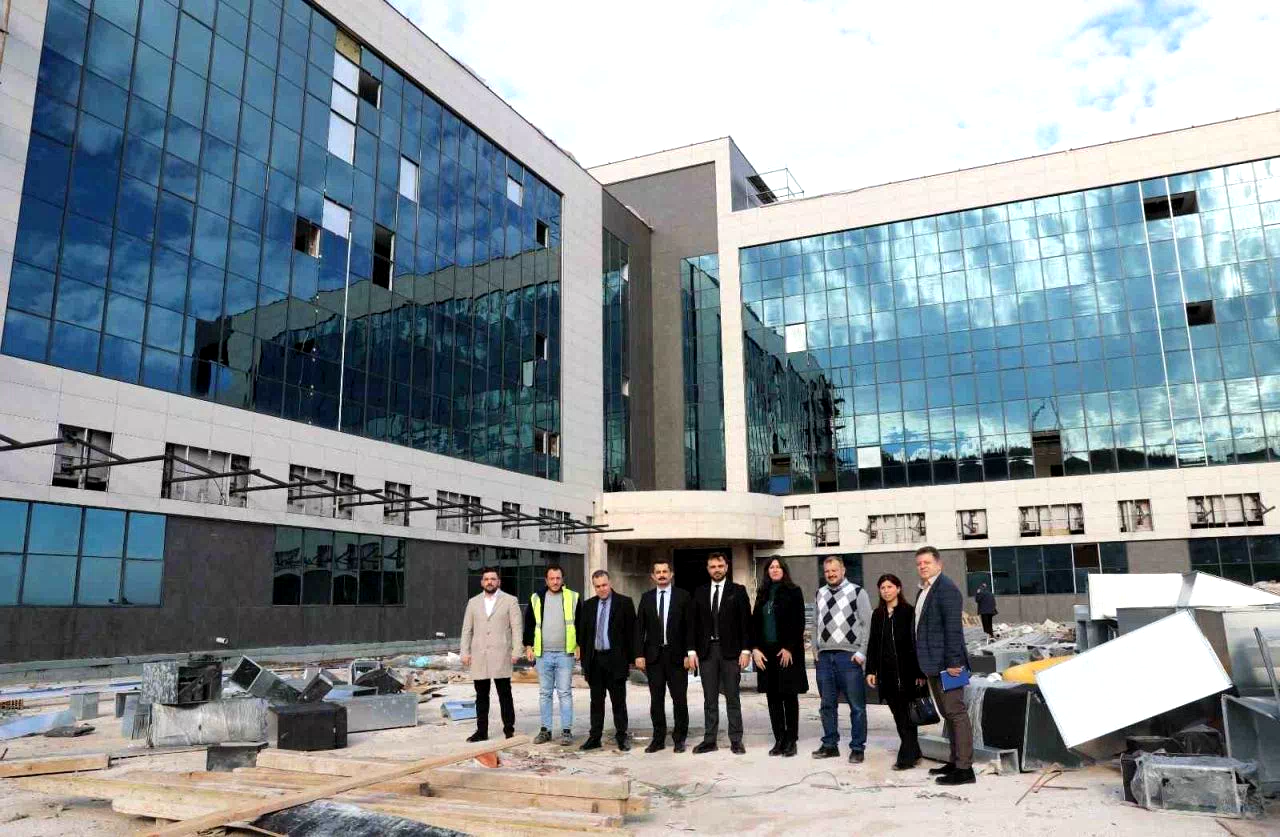Alaçam-Yakakent Devlet Hastanesi’nde sona doğru