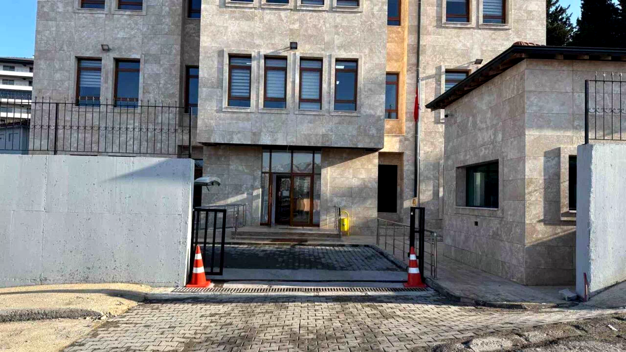 Alaplı’da uyuşturucu operasyonunda 2 tutuklama