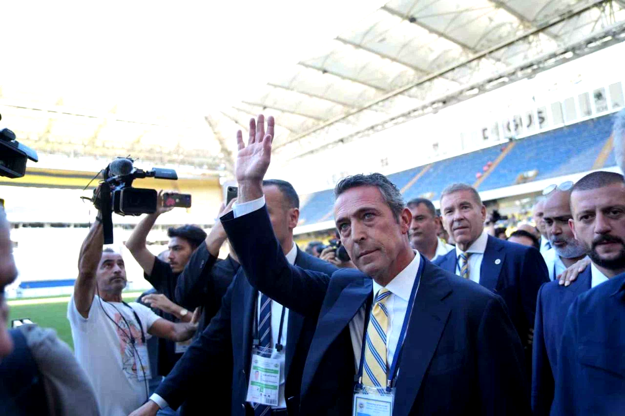 Ali Koç: “Bir nefer olarak her zaman Fenerbahçe’nin emrinde olacağım”