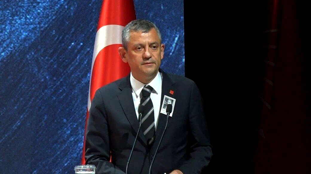 Altan Öymen için CHP Genel Merkezi’nde cenaze töreni düzenlendi