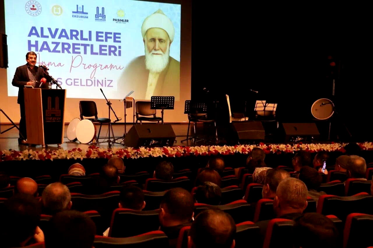 Alvarlı Efe Hazretleri anıldı