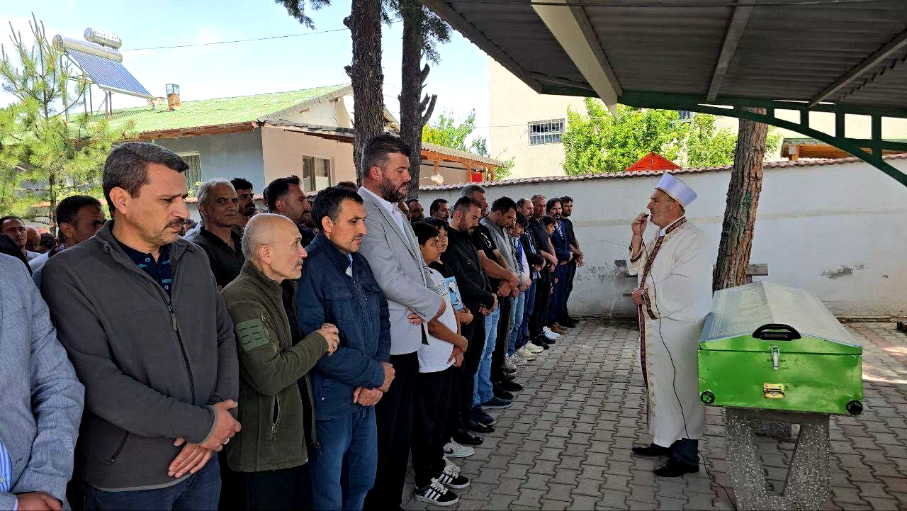 Amasya’da sulama kanalında boğulan çocuk defnedildi