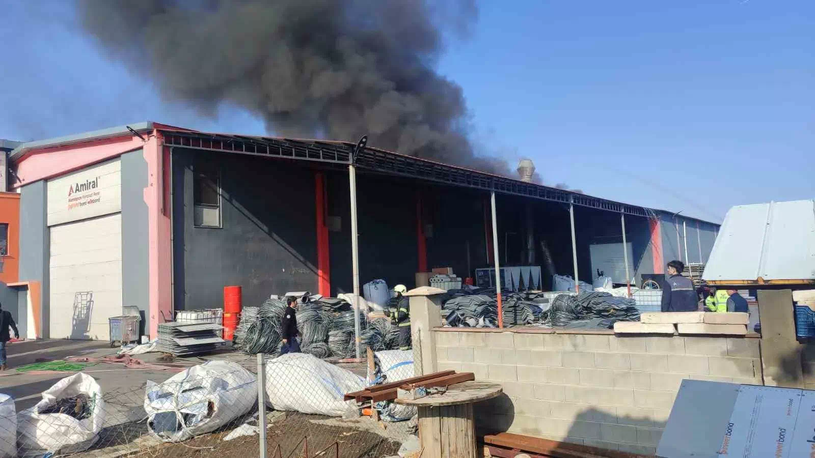Amiral Alüminyum’da Yangın Çıktı!