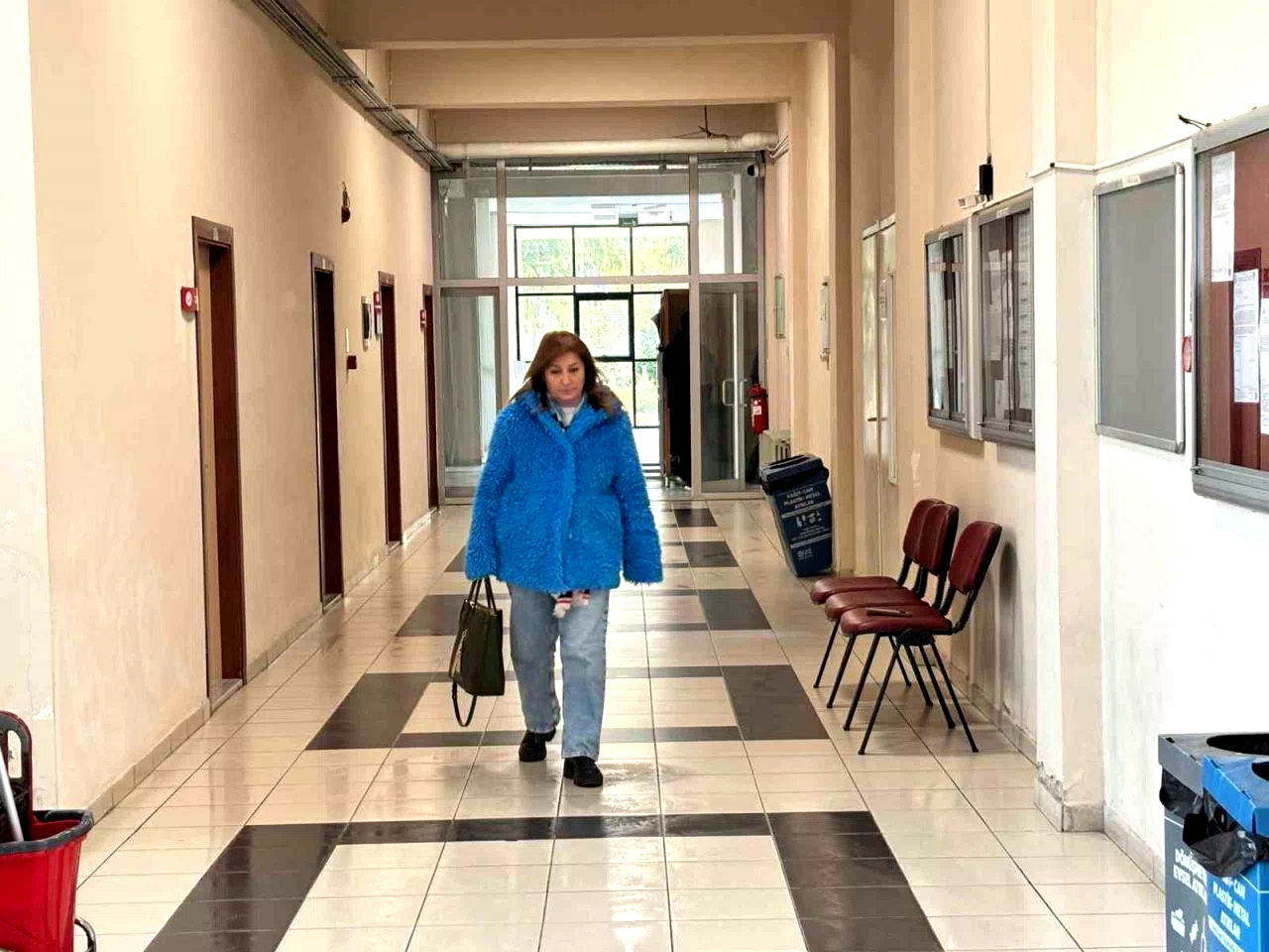 Annesi için bekledi, üniversite hayalini 53 yaşında gerçekleştirdi