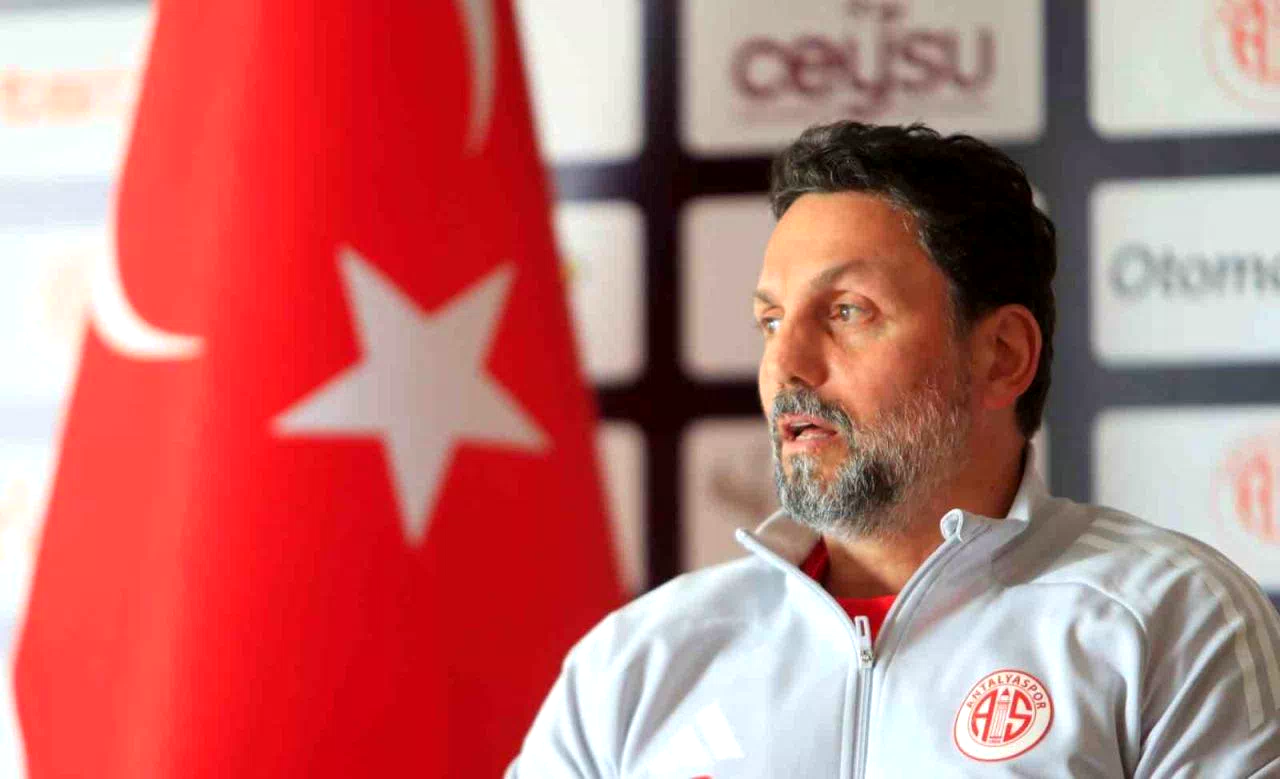 Antalyaspor’da, Teknik Direktör Erol Bulut dönemi sona erdi