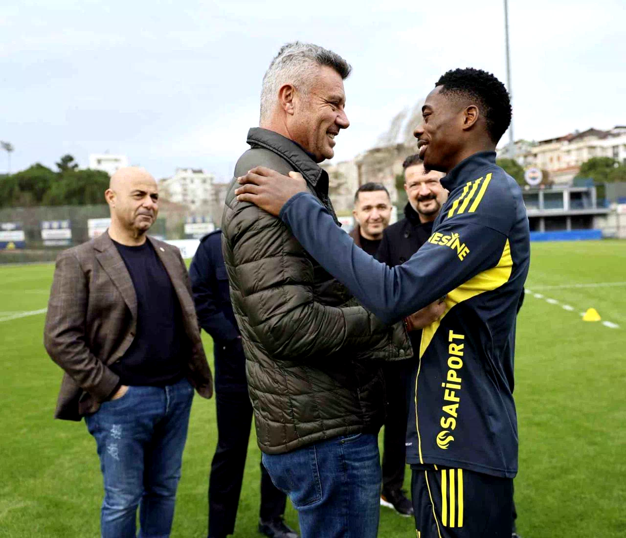 Anthony Musaba, Fenerbahçe’de ilk antrenmanına çıktı