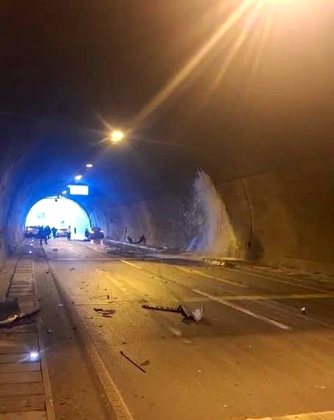 Araklı Tüneli’nde kaza: 4 yaralı