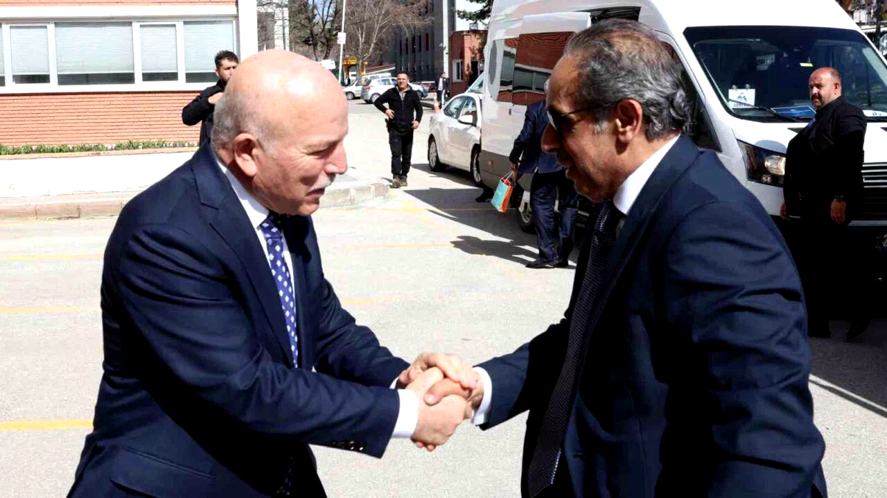 Arap devletleri ligi büyükelçileri Erzurum’a hayran kaldı