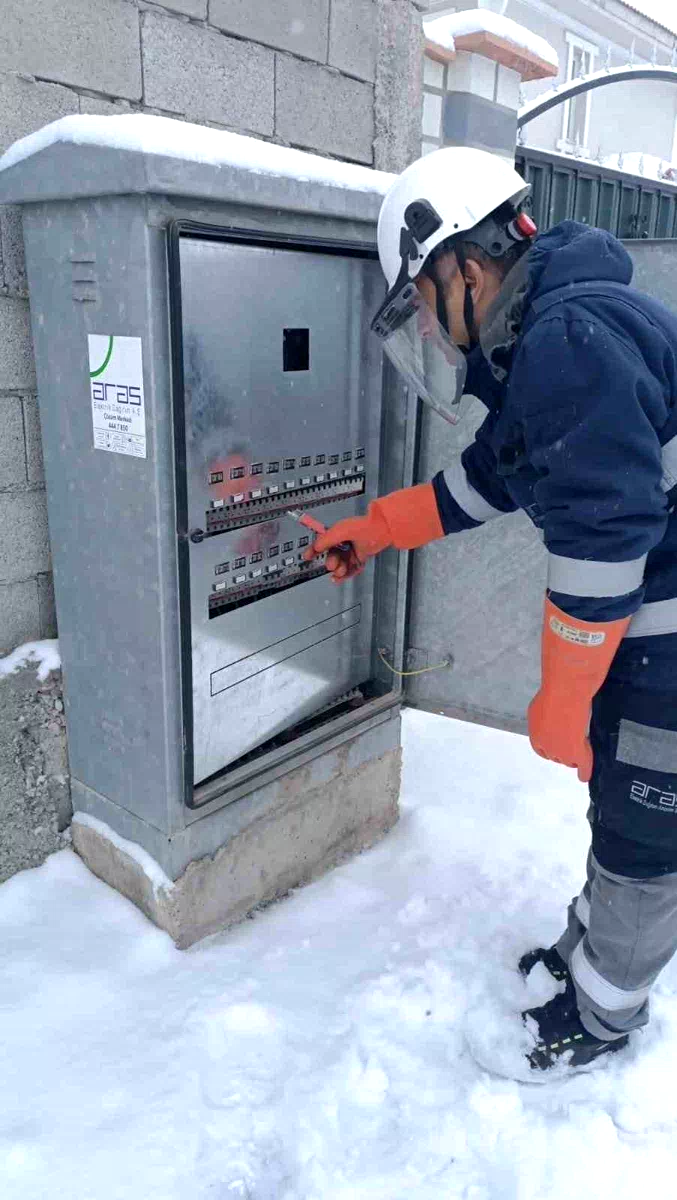 Aras EDAŞ’tan yeni yıla kesintisiz enerji mesaisi