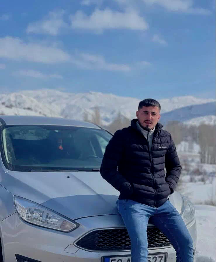 Arkadaşlarıyla girdiği deniz sonu oldu