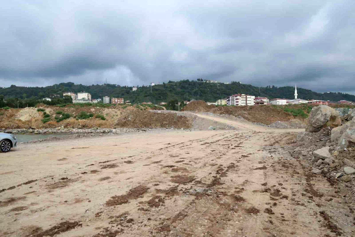 Arsin Yatırım Adası’nda çalışmalar başladı
