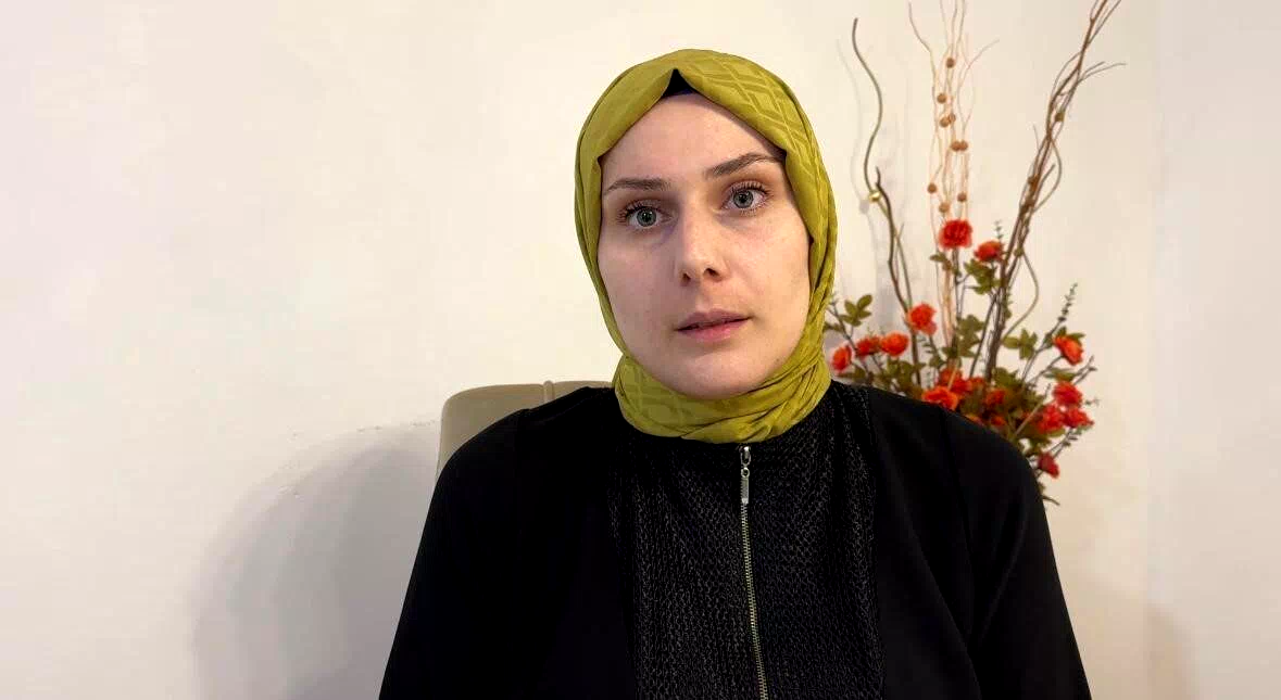 Aşırı kilolarından kurtulup 7 ayda 60 kilo verdi, aynalarla barıştı