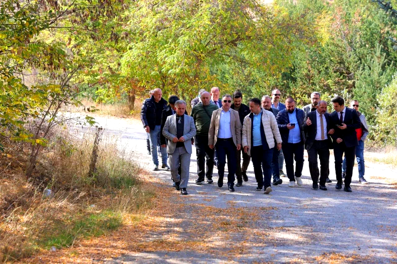 Aslandağı’nın turizm potansiyeli yerinde incelendi