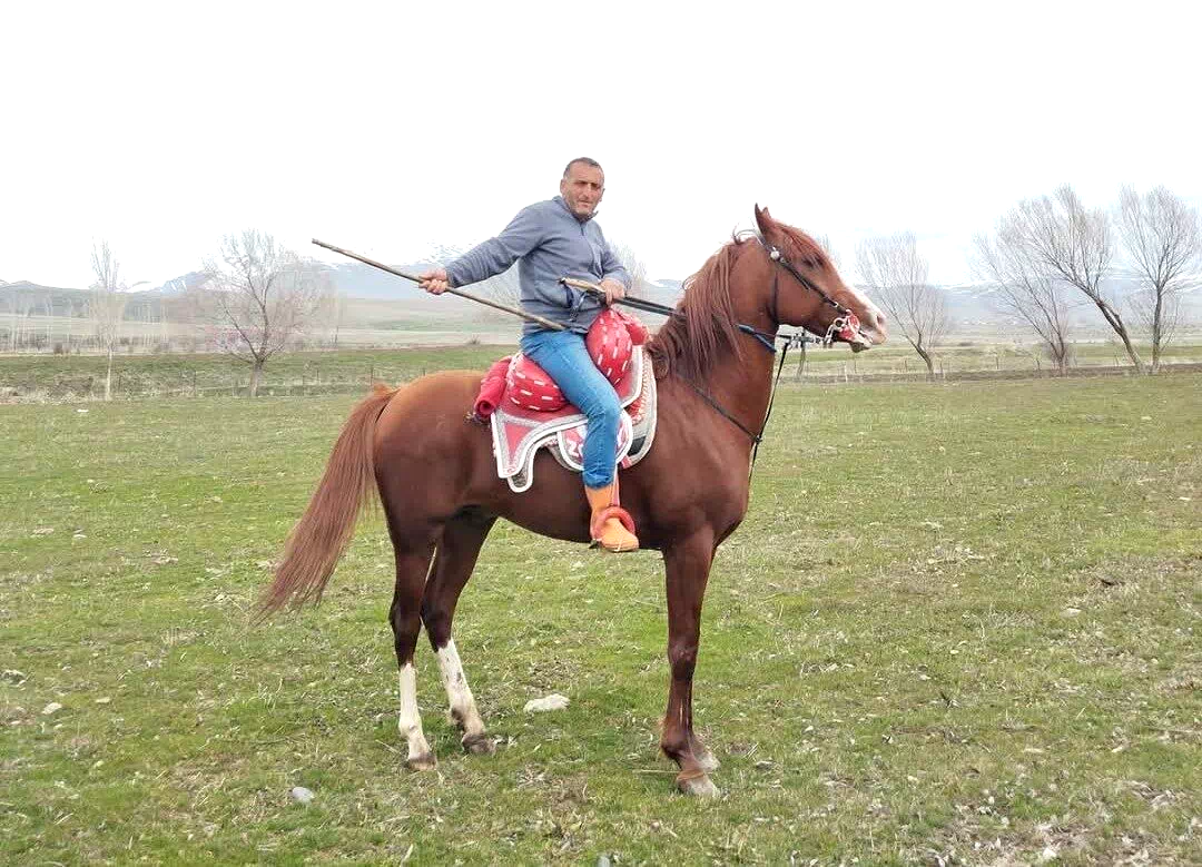 At üstünde kalp krizi geçiren sporcu hayatını kaybetti