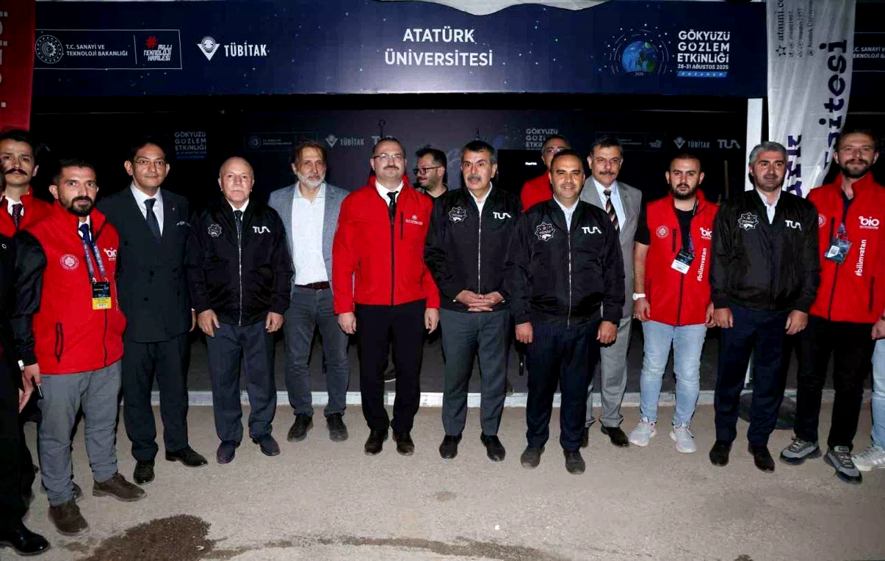 Atatürk Üniversitesi gökyüzü gözlem etkinliğinde yerini aldı