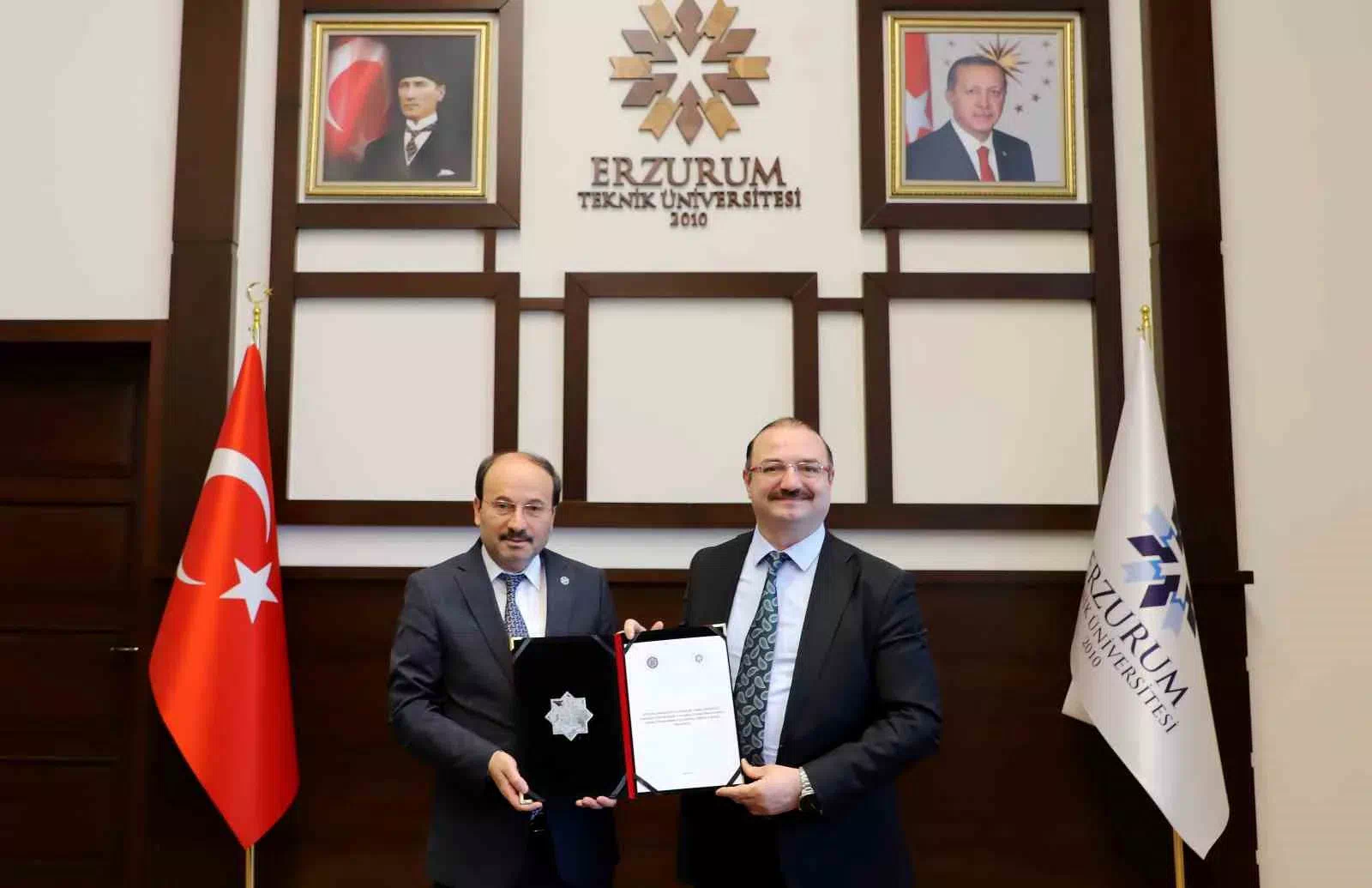 Atatürk Üniversitesi ile Erzurum Teknik Üniversitesi Arasında İmzalanan İş Birliği Protokolüyle Bilimsel Araştırmalar Güçleniyor.