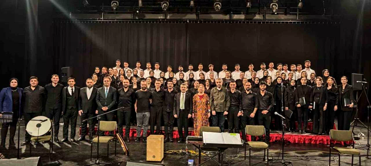 Atatürk Üniversitesi’nde muhteşem konser