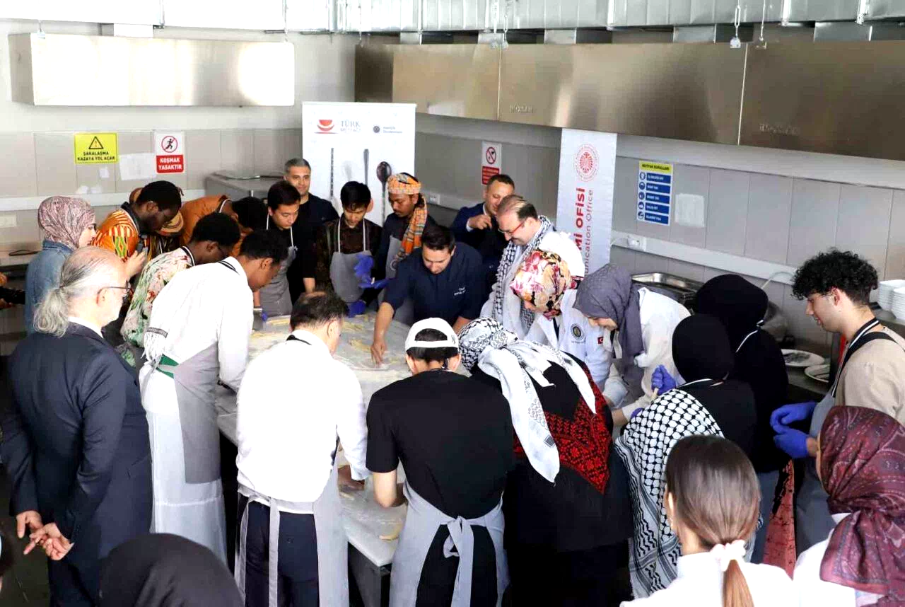 Atatürk Üniversitesinde “Gastro-Diplomasi” buluşması: Türk mutfağı, bilim ve kültürle yoğruldu