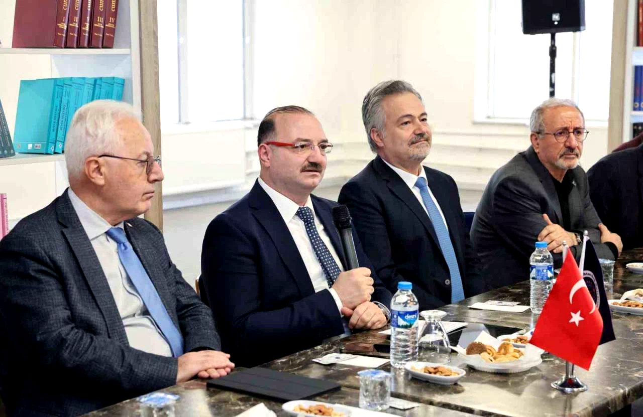 Atatürk Üniversitesinde TEKNOFEST akademik danışmanlar toplantısı düzenlendi