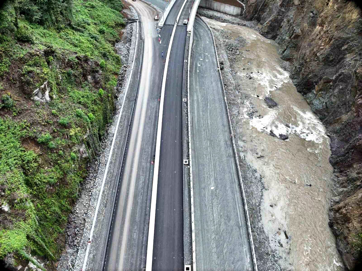 Ayder Yaylası’na ulaşım 20 dakika kısalacak