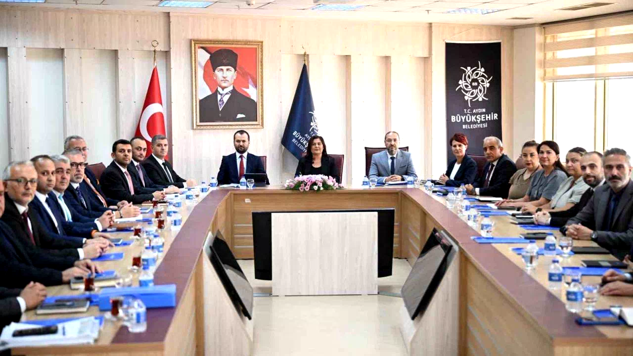 Aydın’a dönen Başkan Çerçioğlu, ilk toplantısını gerçekleştirdi