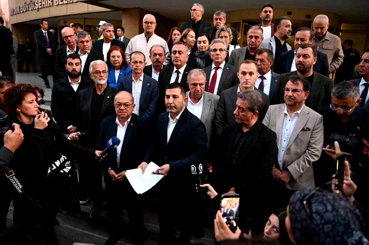 Aydın Büyükşehir Belediye Meclisi CHP Grup Başkan Vekili Günel: “Aydın’da hizmetin önündeki tek engel Çerçioğlu”