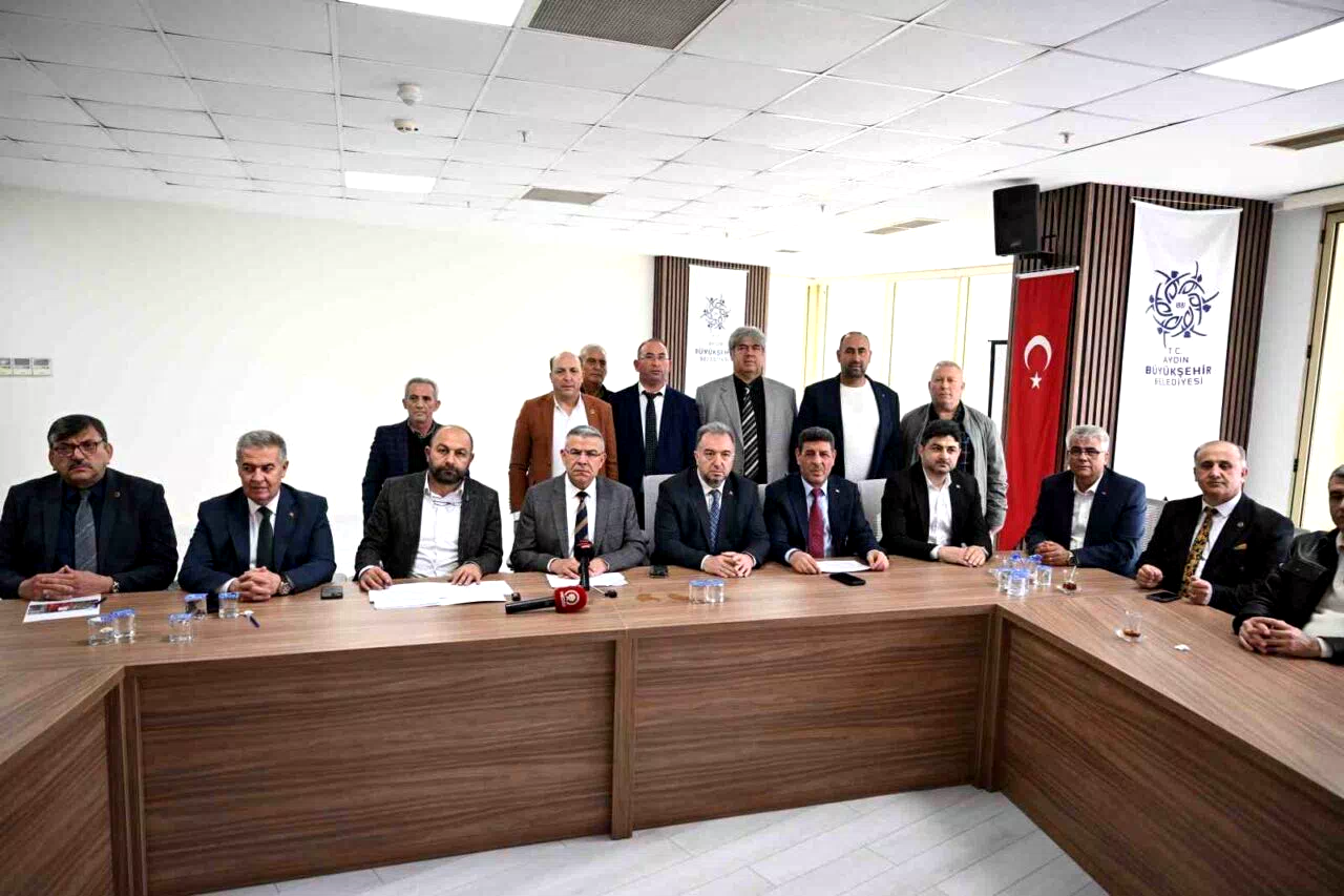 Aydın Büyükşehir’in 1,5 milyarlık yatırımına ret oyu veren CHP’ye AK Parti grubundan eleştiri