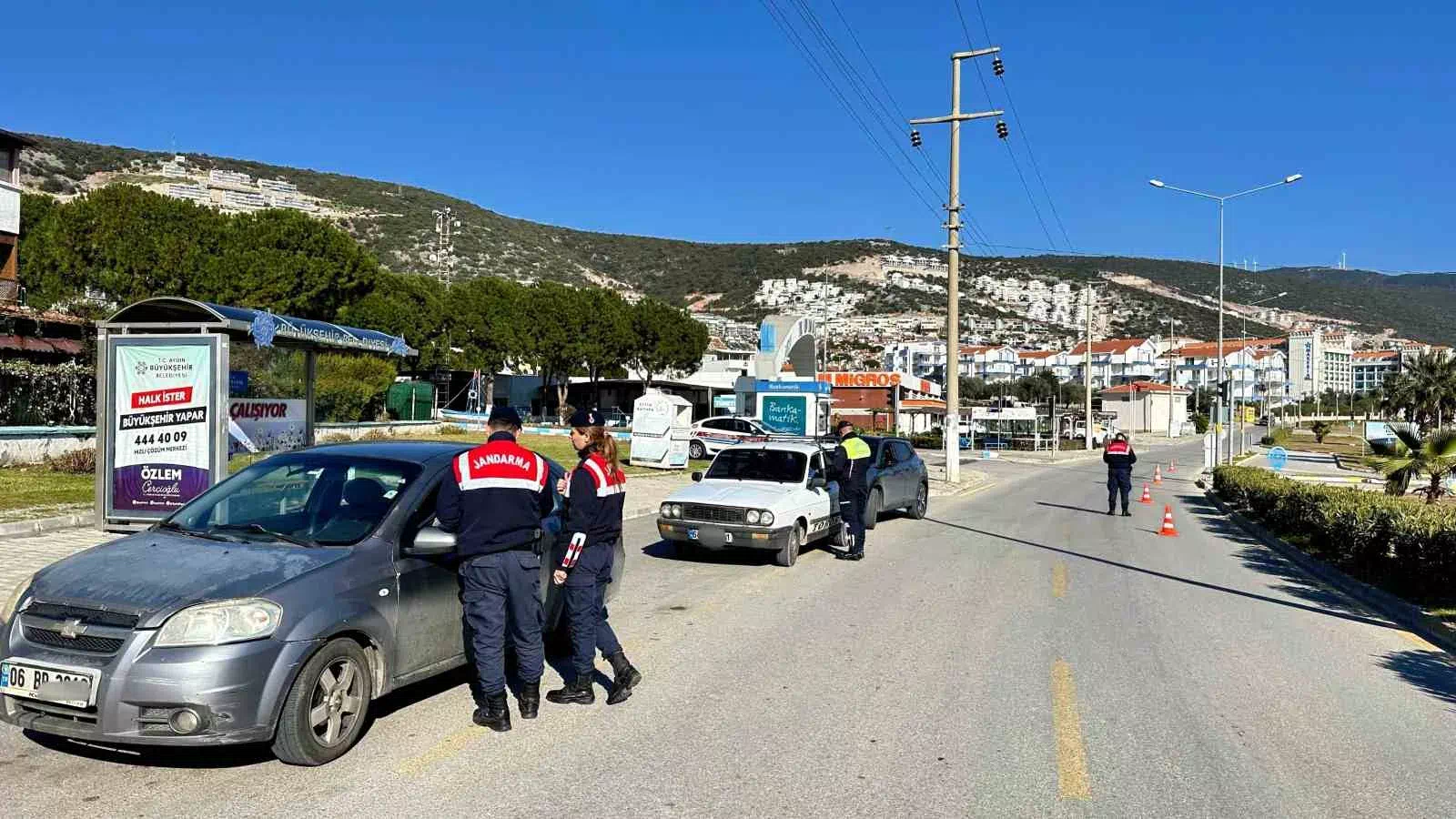 Aydın’da Jandarma Ekiplerinden Başarılı Operasyon: Onlarca Suçlu Yakalandı!
