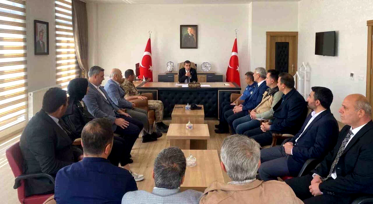 Aydıntepe’de kamu kurum çalışanlarının bayramı kutlandı
